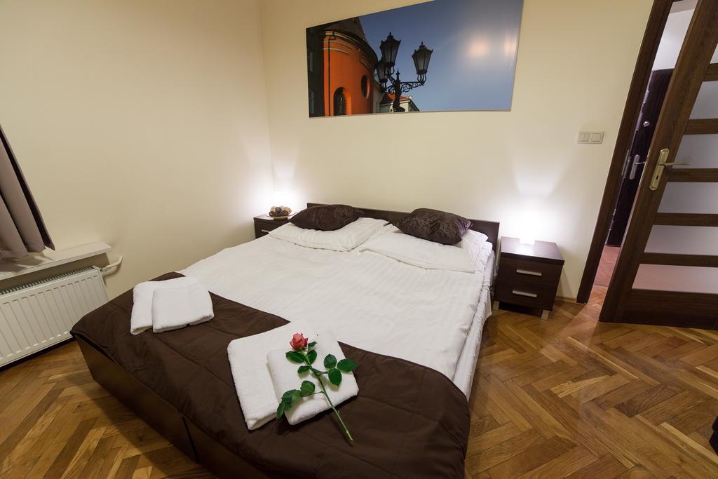 Place 4 You Apartments Cracovia Camera foto
